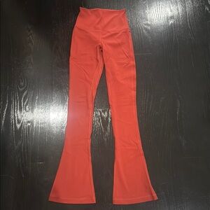 Lululemon Groove Nulu Super HR Flare Pant Regular Length (Like-new, not hemmed)